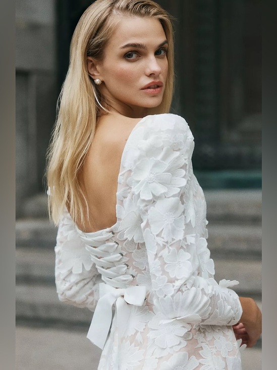 Helsi Dresses & Skirts - Helsi Ellen Long-Sleeve 3D Floral Mini Dress In White Size XS NWOT